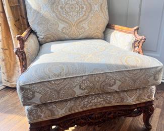 Totally awesome chair with mobile ottoman 