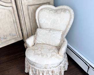 Inviting looking Chair