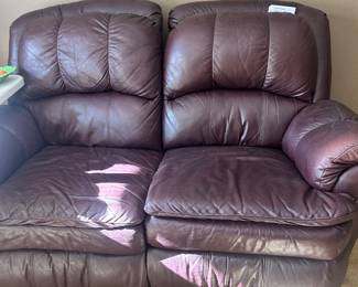 Loveseat rocker/recliner