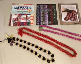 MMC084 Three Lei Guidebooks & Three Beautiful Leis