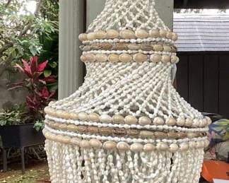 MMC096 Beautiful Sea Shell Chandelier