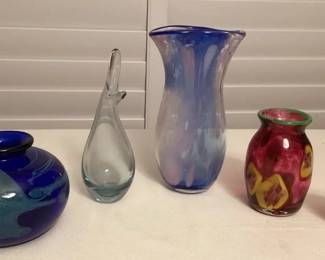MMC046 Five Signed Art Glass Vases