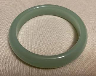 MMC123 Celadon Green Jade Bangle Bracelet