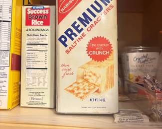 . . . vintage cracker tin