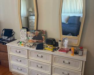 . . . cool retro mirrored dresser