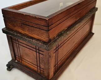 Antique Henry Troemner apothecary pharmacy balance scale, wooden case, marble top & glass cover.