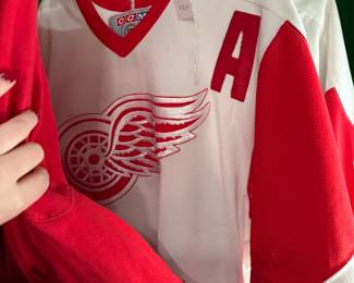 Detroit Red Wings Clothing
