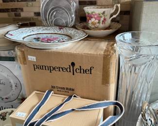 Pampered Chef Ice Cream Maker 