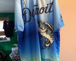 Detroit Clothing XXL