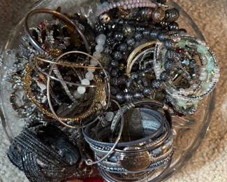 Unmarked Bracelets, Watches, Necklaces, Earrings, Patches 