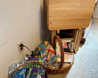 Folding Trays, Baskets, Misc Items