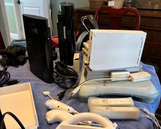 Wii and Playstation 3 Gaming Items