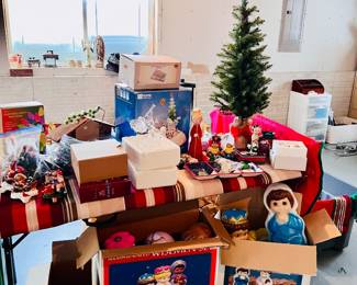 MORE CHRISTMAS ITEMS