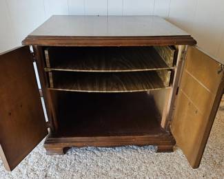 Vintage Thomasville End Table third image