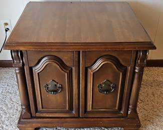 Vintage Thomasville End Table