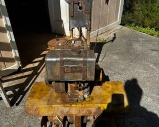 Vintage Front Tine Tiller walk behind tiller