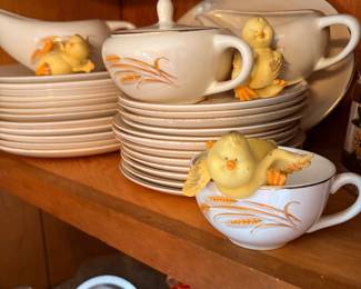 Vintage Wheat dish set