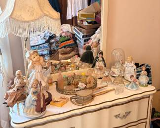 vintage French Provincial dresser and mirror