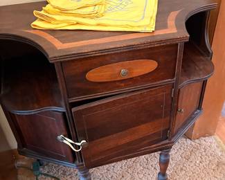 vintage mahogany antique cabinet