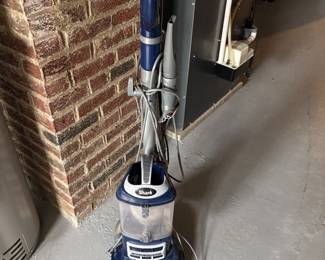 shark vacuum cleaner 