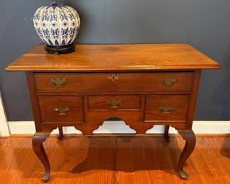 Vintage lowboy w/drawers