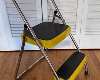 Vintage stools - Excellent Condition!