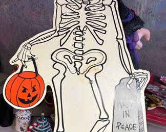 Vintage Halloween decor