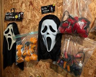 Original Scream masks