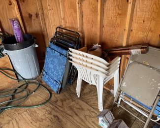 Shed - Beach Chairs, Garden Accessories