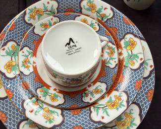 Liling Imperial Garden Dinnerware Set