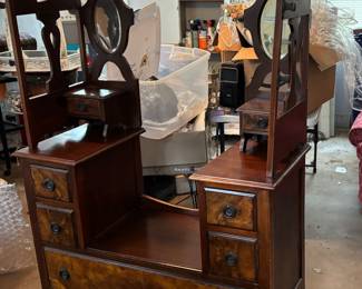 Late 19th/ Early 20th Century Antique Vanity