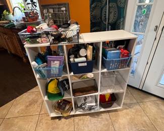 New beauty and cube shelf