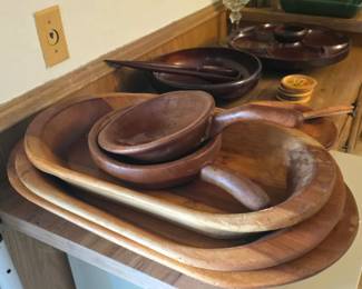 MCM Monkey Pod bowl set