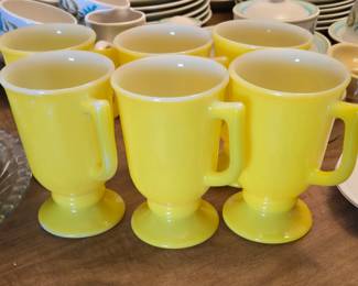 Vintage collectibles yellow pedestal mugs 