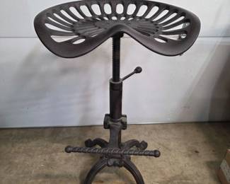 7 VintageInspiredCastIronTractorSeatStool
