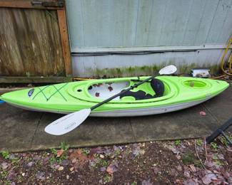 10 PelicanRAMX10KayakWithPaddle