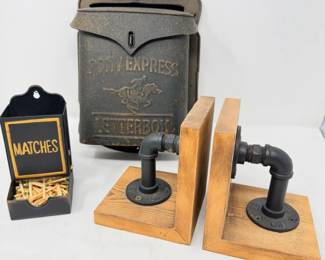 191 MetalLetterboxPipeBookendsMatchstickHolder