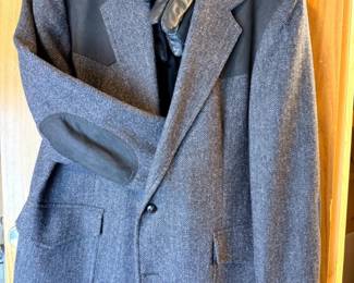 238 PendletonMensWoolSportCoatSize44LButterLeatherGloves