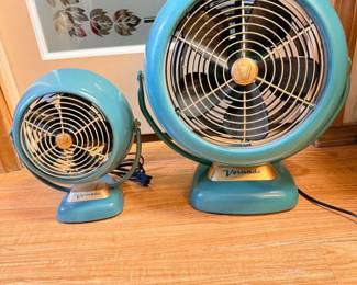 188 2MintGreenRetroStyleVornadoFans