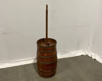 Lot 5096  Antique W.W. Babcock Co Butter Churn
