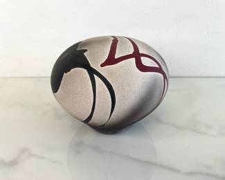 Lot 1233  Kerry Gonzales Signed Raku NC Pottery