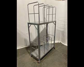 Lot 5132  Art Storage  Space Rover Canvas and Frame Cart