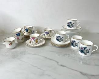 Lot 994  Noritake Royal Worcester Espresso Cups