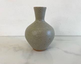 Lot 740  Mark Hewitt  Nate Evans Apprentice  NC Pottery Bud Vase