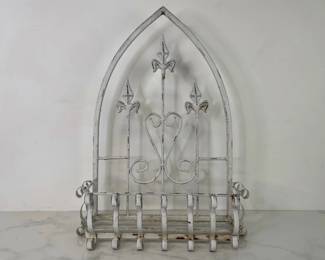 Lot 853  Vintage Hanging Rustic Wall Planter