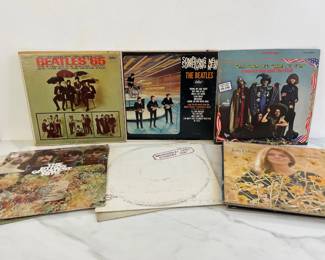 Lot 1081  Vintage Vinyl Records  Beatles Byrds Judy Collins More