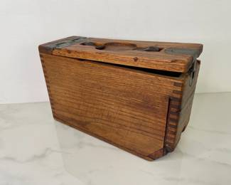 Lot 921  Vintage U.S. Military Wooden Ammunition Box