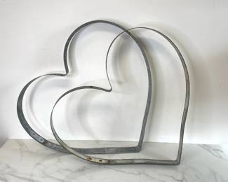 Lot 1022  Rustic Folk Art Metal Hearts