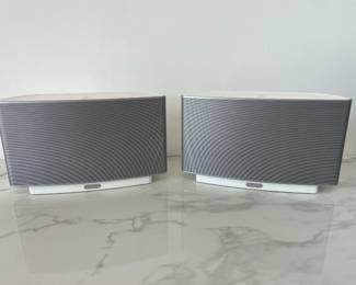 Lot 1168  Sonos Speakers Zoneplayer SS Series