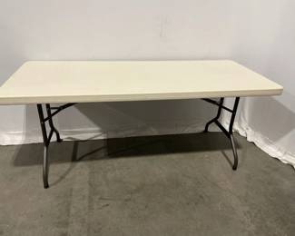 Lot 5119  Lifetime Folding Table